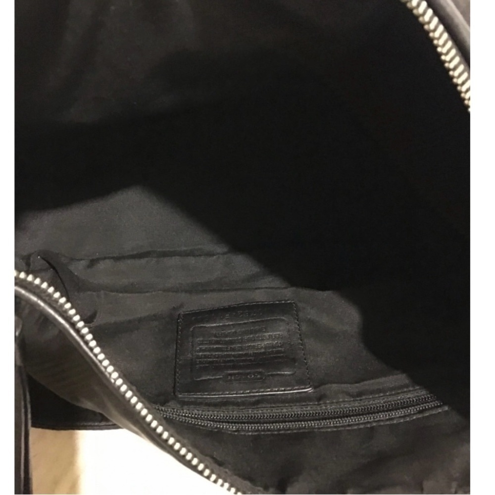 Coach vintage black nylon shoulder handbag - Picture 12 of 13